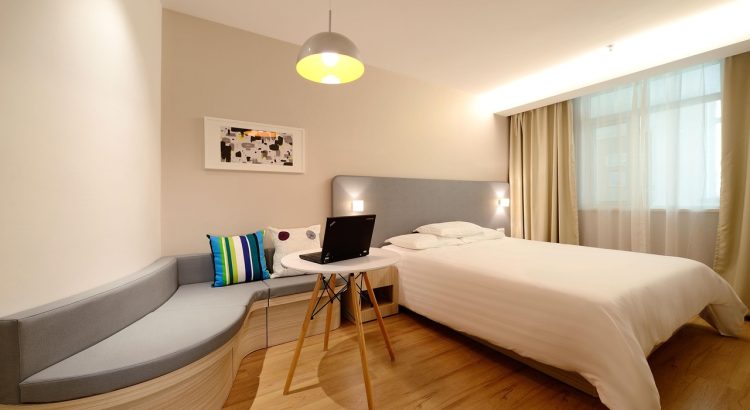Hotel, room, new product — Porovnání bonusů v seznamu českých kasin
