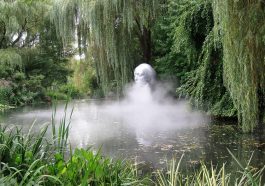 Sculpture, woman, pond — Porovnání bonusů v seznamu českých kasin