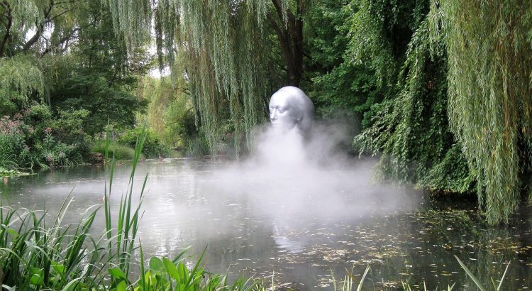 Sculpture, woman, pond — Porovnání bonusů v seznamu českých kasin